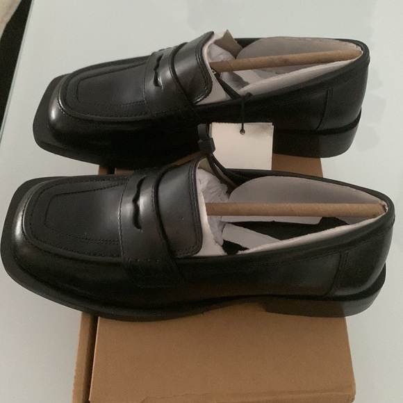 Zara NIB Square Toe Leather Loafers size US 5 - Picture 10 of 15